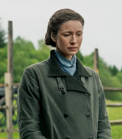 Outlander S07 Claire Randall Green Coat