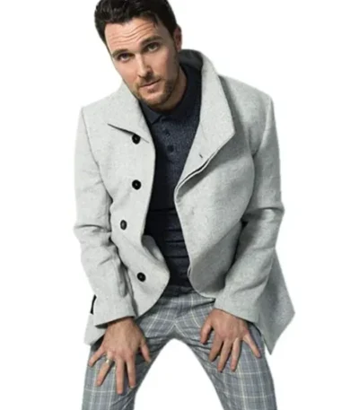 Owain Yeoman Extant Wool White Coat