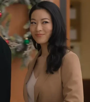 Partner Track Arden Cho 2022 Brown Blazer