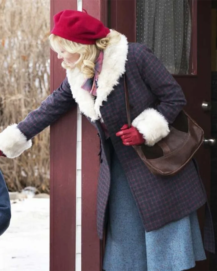 Peggy Blumquist Fargo White Fur Peacoat Peggy Blumquist Fargo White Fur Peacoat