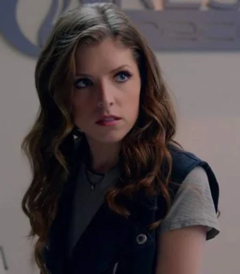 Pitch Perfect 2 Beca Black Asymmetrical Zipper Vest
