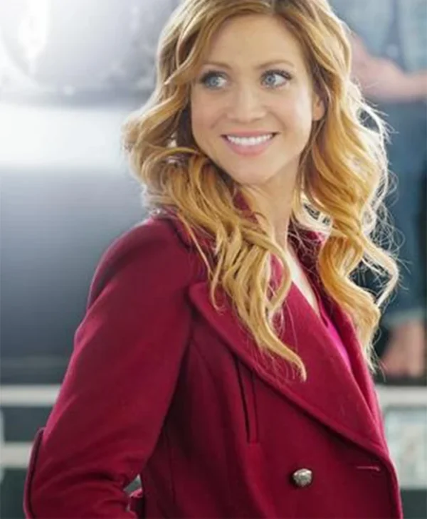 Pitch Perfect 3 Beca Maroon Coat