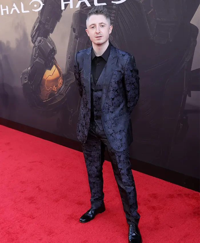 Ryan McParland Halo Floral Single Breasted Premiere Suit Ryan McParland Halo Floral Single Breasted Premiere Suit