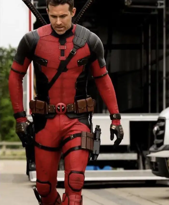 Ryan Reynolds Deadpool Red Suit Ryan Reynolds Deadpool Red Suit