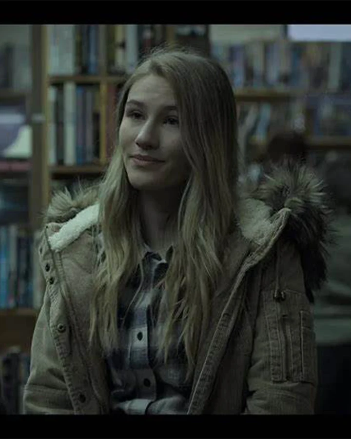 Sofia Hublitz Ozark Shearling Fur Collar Cord Parka Jacket Sofia Hublitz Ozark Shearling Fur Collar Cord Parka Jacket