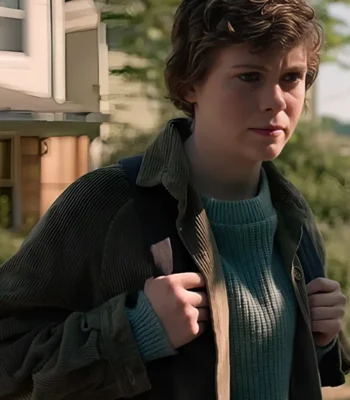 Sophia Lillis I Am Not Okay With This Brown Corduroy Jacket