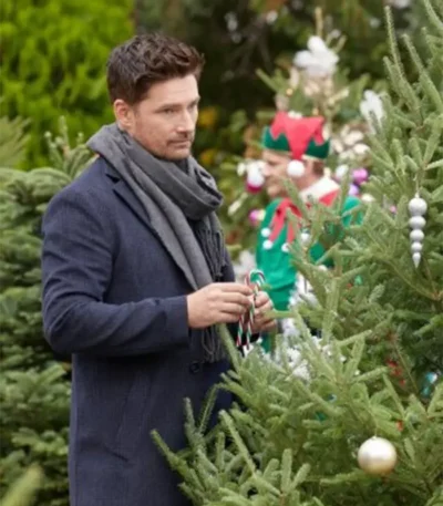 Warren Christie Holiday Road 2023 Long Coat