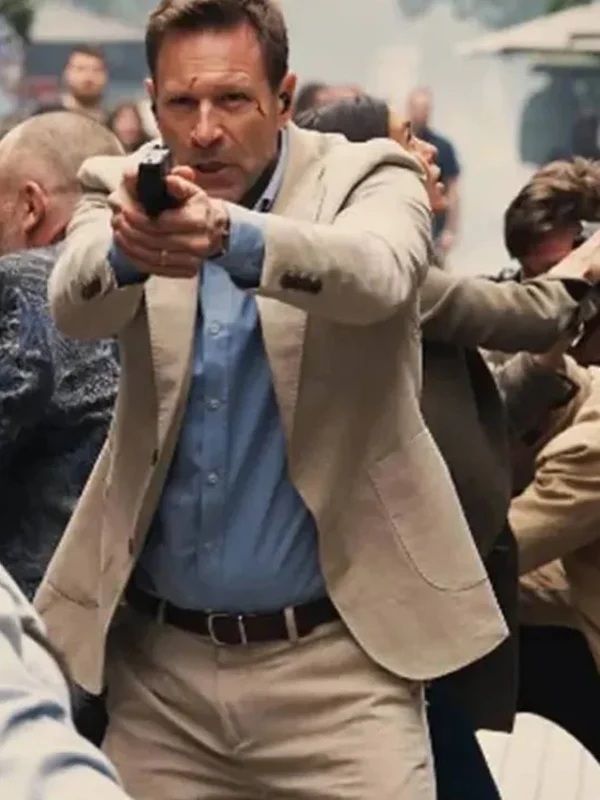 Aaron Eckhart The Bricklayer 2024 White Blazer