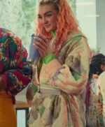 Anthony Lexa Sex Education S04 Coat