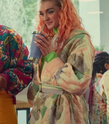 Anthony Lexa Sex Education S04 Coat