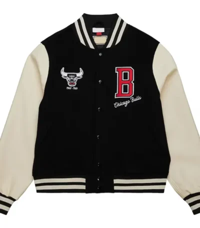 Classics Chicago Bulls Black And Off White Varsity Jacket