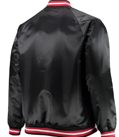 Hardwood Classics Raglan Chicago Bulls Satin Black Jacket