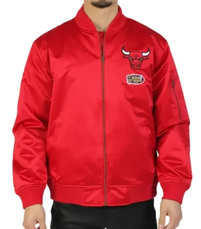 Chicago Bulls Vintage Logo Red Lightweight Satin Jacket