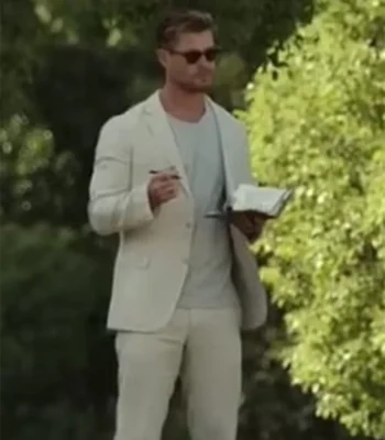 Chris Hemsworth Spiderhead White Suit