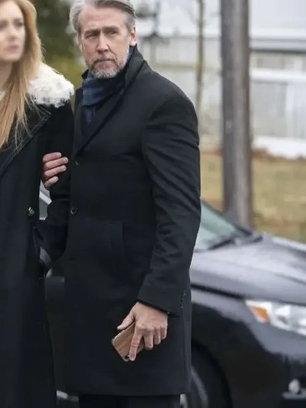 Connor Roy Succession S02 Black Coat