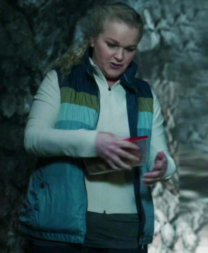 Elizabeth bowen Resident Alien S04 Colorblock Vest Elizabeth bowen Resident Alien S04 Colorblock Vest