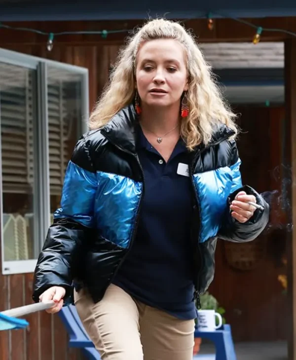 Jenna Lamia Resident Alien S04 Puffer Jacket Jenna Lamia Resident Alien S04 Puffer Jacket