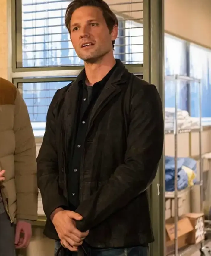 Michael Cassidy Resident Alien Black Blazer Jacket Michael Cassidy Resident Alien Black Blazer Jacket