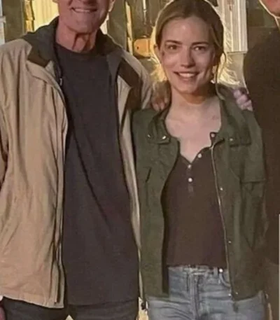 Reacher S01 Willa Fitzgerald Green Jacket