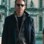 Red Notice Ryan Reynolds Black Coat