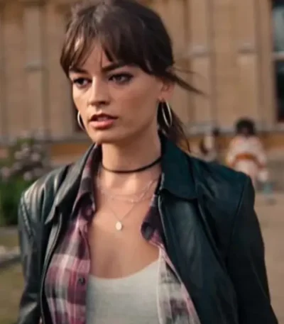 Sex Education s04 Emma Mackey Jacket