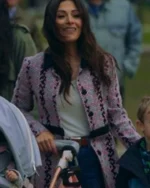 Sex/Life S02 Sarah Shahi Pink Coat