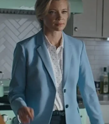 Stargirl S01 E10 Barbara’s Blue Blazer