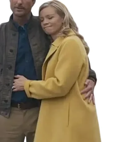 Stargirl S01 E13 Barbara Whitmore Yellow Wool Coat