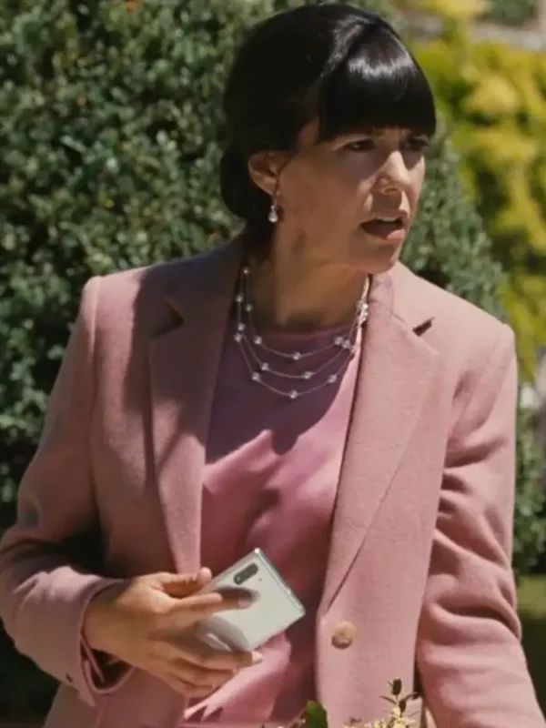 Succession S03 Kerry Pink Blazer