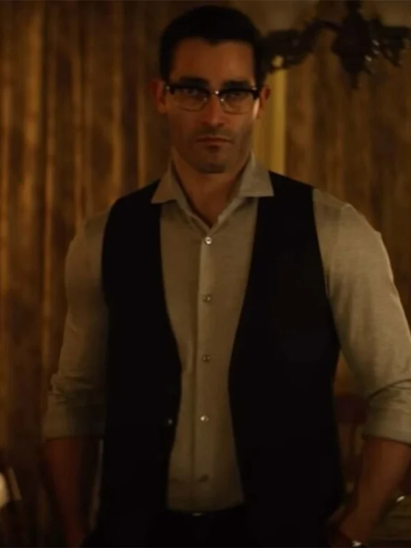Superman and Lois Clark Kent Suiting Black Vest
