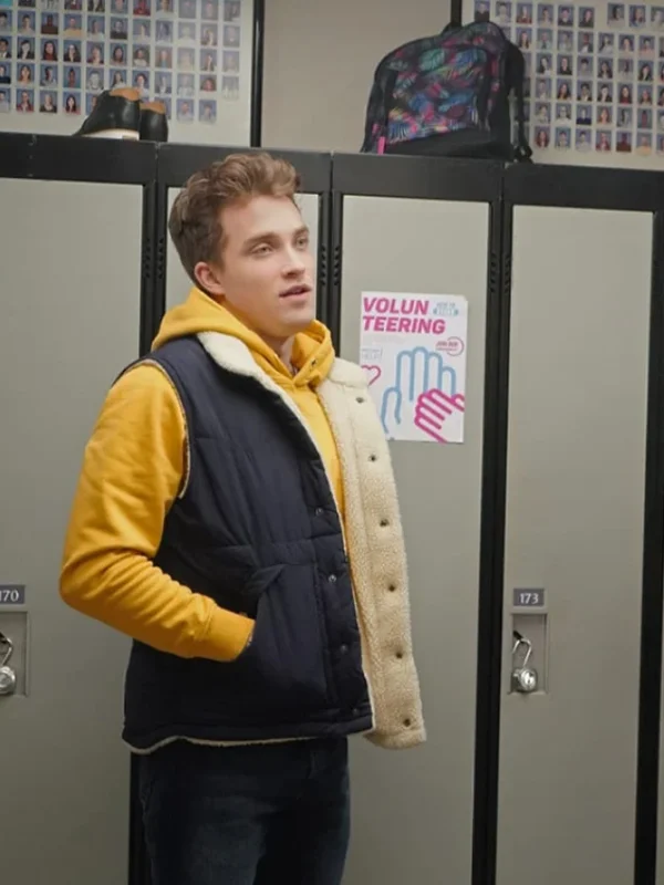 Superman and Lois S03 Jonathan Kent Yellow Jacket