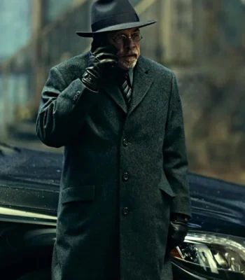 Arthur Pym The Fall of the House of Usher S01 Black Coat
