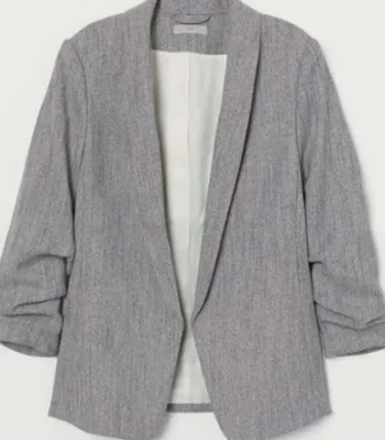 The Flash S08 Allegra Garcia Grey Blazer