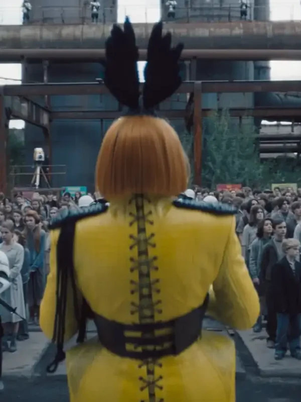 The Hunger Games Sunrise on the Reaping Glenn Close Yellow Coat