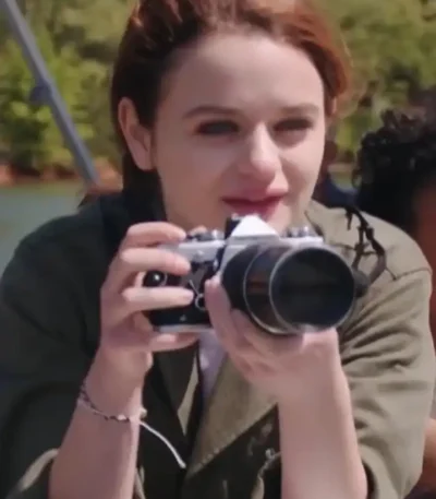 The In Between Joey King Green Cotton Jacket