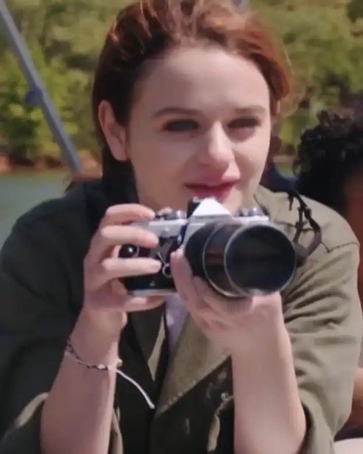 The In Between Joey King Green Cotton Jacket The In Between Joey King Green Cotton Jacket