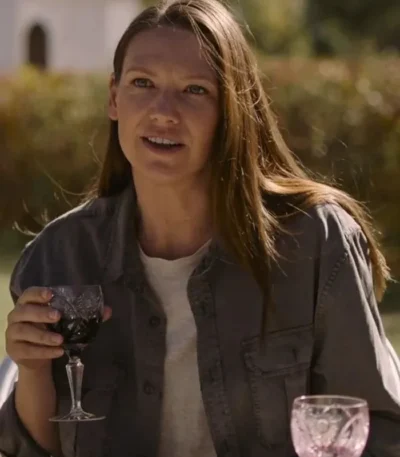 The Last Of Us S01 Anna Torv Grey Jacket