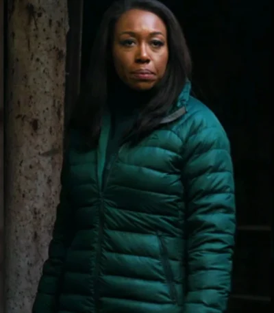The Night Agent S03 Amanda Warren Green Puffer Jacket