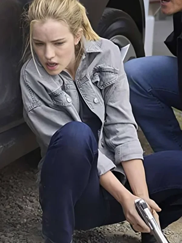 Willa Fitzgerald Reacher S02 Grey Jacket