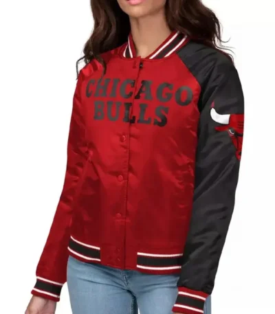 Women’s Varsity Chicago Bulls Satin Jacket