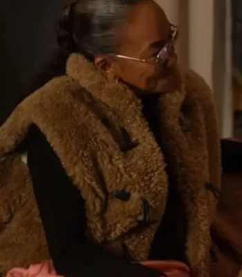 Will Trent S04 Amanda Wagner Sherpa Vest