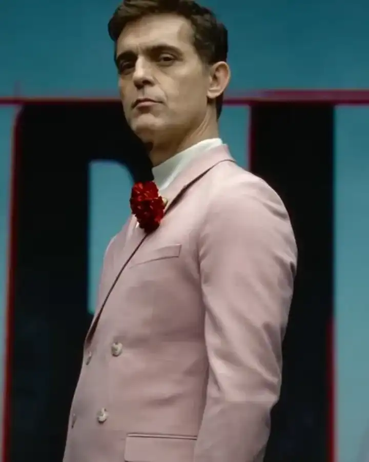 Berlin 2023 Pedro Alonso Pink Blazer Berlin 2023 Pedro Alonso Pink Blazer