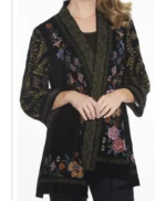 Traci Abbott The Young And The Restless Velvet Kimono