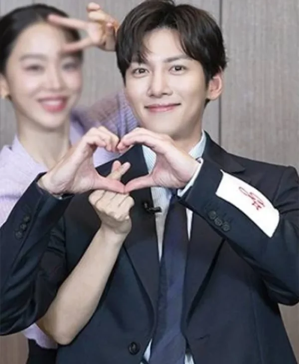 Cho Yong Pil Welcome To Samdalri Black Blazer