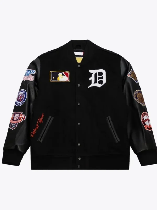 Detroit Tigers Black Out Vintage Logo Varsity Jacket