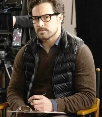 Giacomo Gianniotti Wild Cards S02 Black Puffer Vest