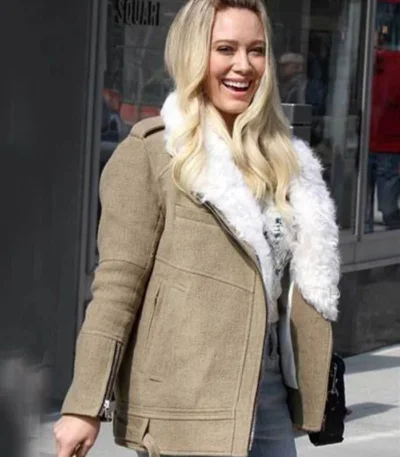 Hilary Duff Younger White Fur Collar Camel Color Jacket