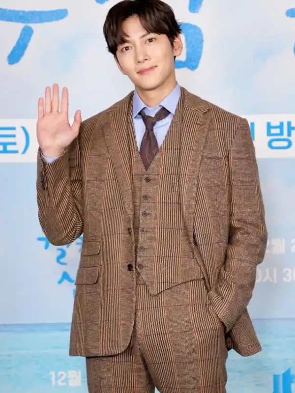 Ji Chang-wook Welcome to Samdalri 2023 Brown Blazer