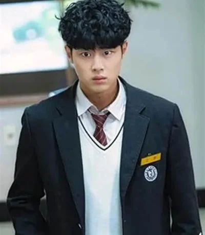 Jo Byeong-gyu The Uncanny Counter Black Blazer