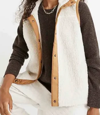 Lyndsay Lamb Unsellable Houses S04 Tarry Vest